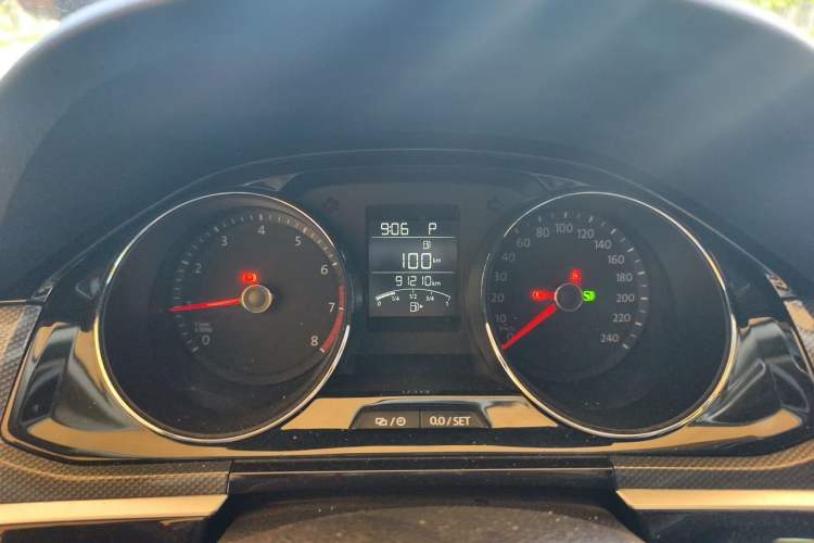 Used Volkswagen C-TREK 2018 1.5L Automatic Comfort Model Instrument Cluster