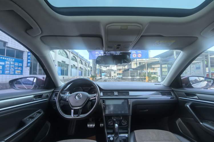 Used Volkswagen C-TREK 2018 1.5L Automatic Comfort Model Interior 3