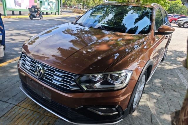 Ojetý Volkswagen C-TREK 2018 230TSI DSG Comfort Model