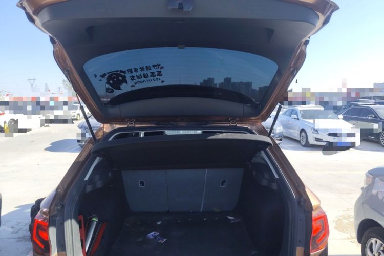 Used Volkswagen C-TREK 2018 1.5L Automatic Comfort Model Trunk