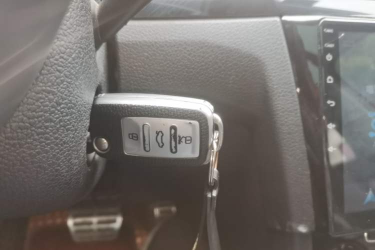 Used Volkswagen C-TREK 2018 1.5L Automatic Comfort Model Vehicle Key