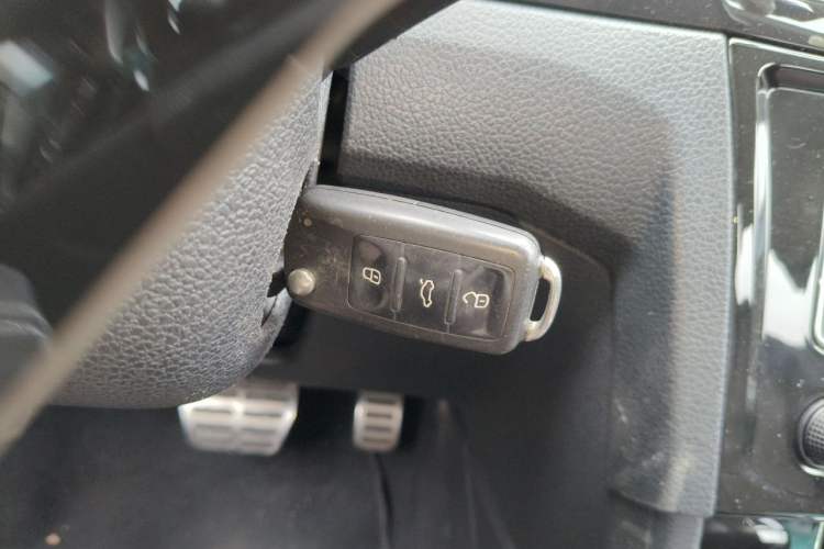 Used Volkswagen C-TREK 2018 1.5L Automatic Comfort Model Vehicle Key