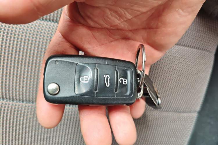 Used Volkswagen C-TREK 2018 230TSI DSG Comfort Model Vehicle Key