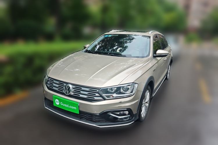 Used Volkswagen C-TREK 2018 1.5L Automatic Comfort Model Guazi used car, China used car export, Used car for sale, Used Volkswagen cars, Cheapest cars for sale