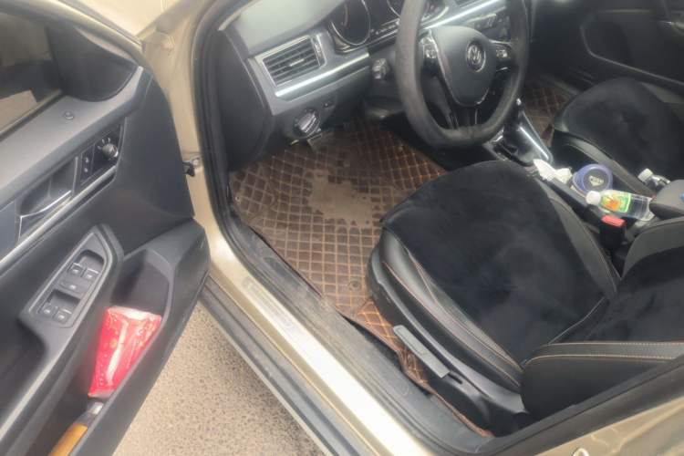 Used Volkswagen C-TREK 2018 230TSI DSG Comfort Model Driver Seat