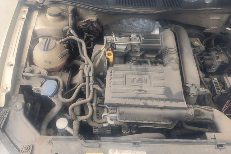 Used Volkswagen C-TREK 2018 230TSI DSG Comfort Model Engine Bay Right