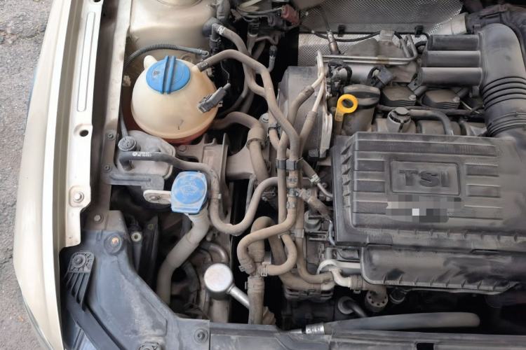 Used Volkswagen C-TREK 2018 230TSI DSG Comfort Model Engine Bay Right