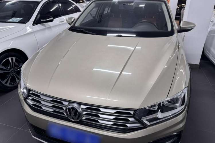 Used Volkswagen C-TREK 2018 230TSI DSG Comfort Model Exterior 2