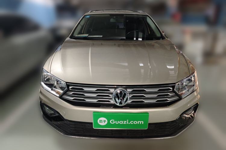 Used Volkswagen C-TREK 2018 1.5L Automatic Luxury Edition Front