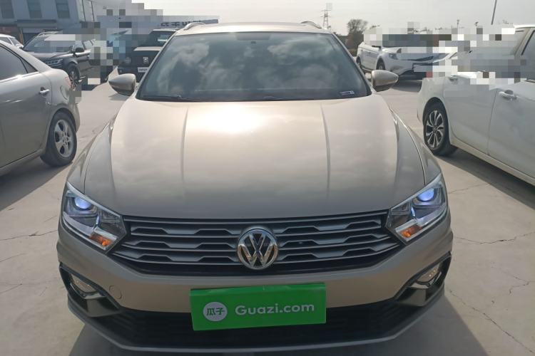 Used Volkswagen C-TREK 2018 1.5L Manual Comfort Model Front