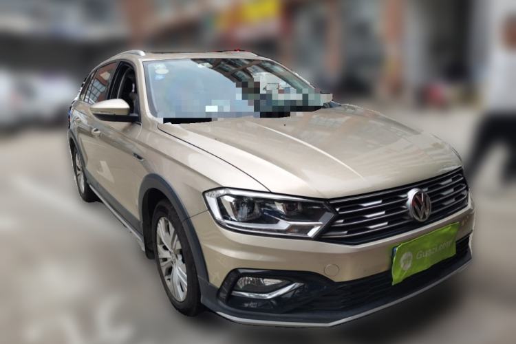 Used Volkswagen C-TREK 2018 1.5L Automatic Comfort Model Front Right 45 Deg