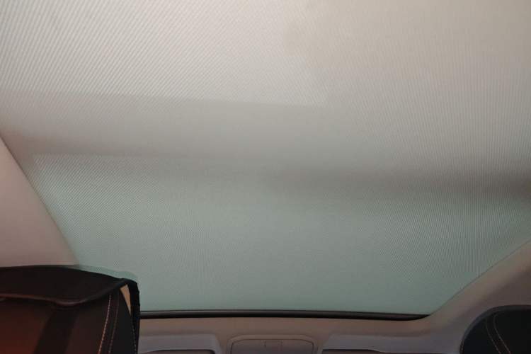 Used Volkswagen C-TREK 2018 1.5L Automatic Comfort Model Headliner