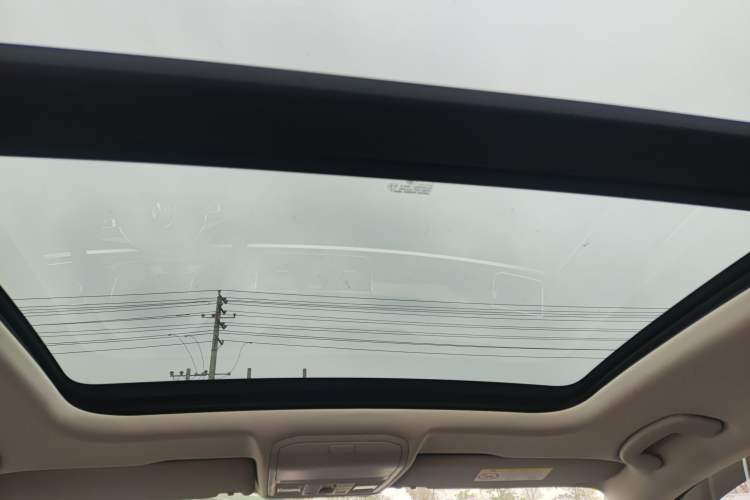 Used Volkswagen C-TREK 2018 230TSI DSG Luxury Version Headliner