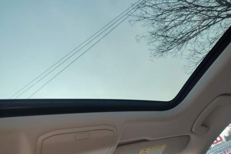 Used Volkswagen C-TREK 2018 230TSI DSG Comfort Model Headliner