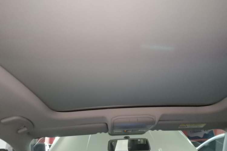 Used Volkswagen C-TREK 2018 1.5L Automatic Comfort Model Headliner