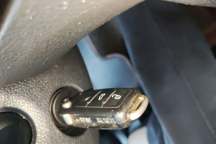 Used Volkswagen C-TREK 2018 230TSI DSG Comfort Model Interior 1