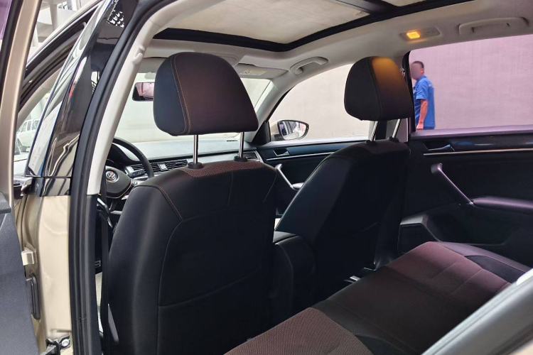Used Volkswagen C-TREK 2018 230TSI DSG Comfort Model Interior 2
