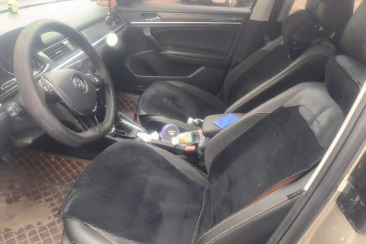 Used Volkswagen C-TREK 2018 230TSI DSG Comfort Model Left Front Seat
