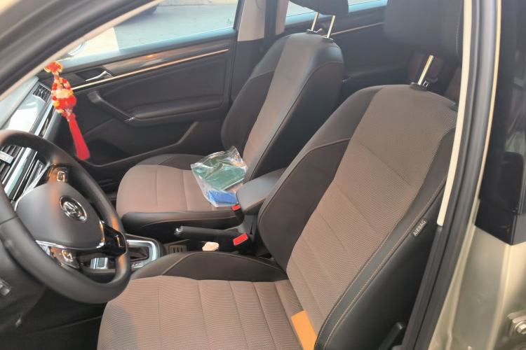 Used Volkswagen C-TREK 2018 230TSI DSG Comfort Model Left Front Seat