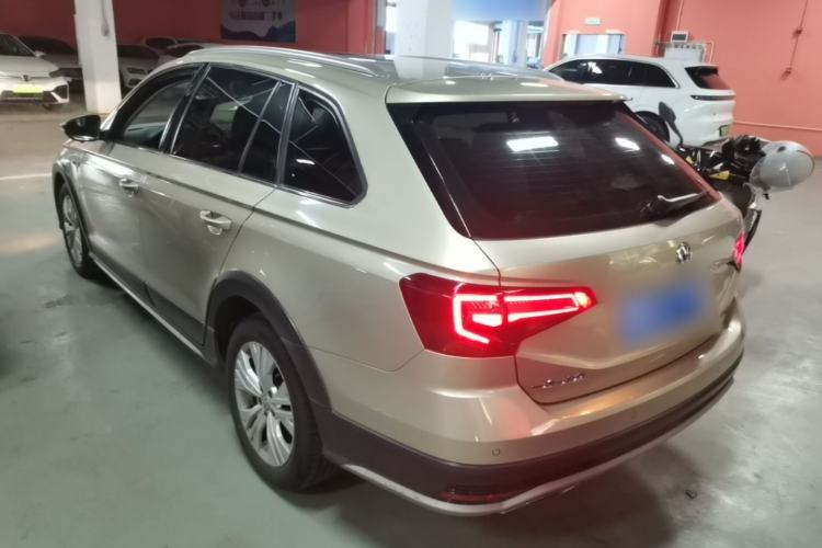 Used Volkswagen C-TREK 2018 1.5L Automatic Comfort Model Rear Left 45 Deg