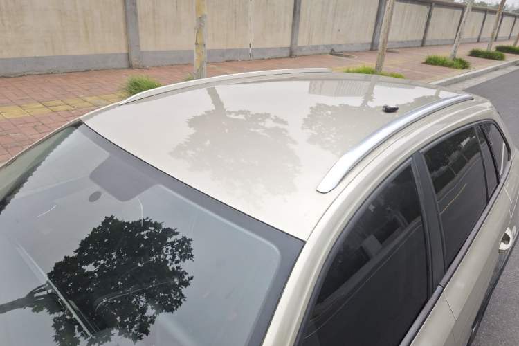 Used Volkswagen C-TREK 2018 1.5L Automatic Fashion Model Roof