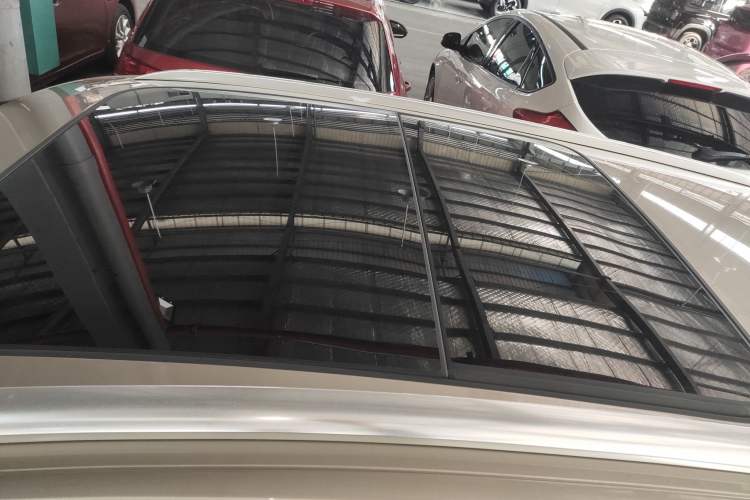 Used Volkswagen C-TREK 2018 1.5L Automatic Comfort Model Roof