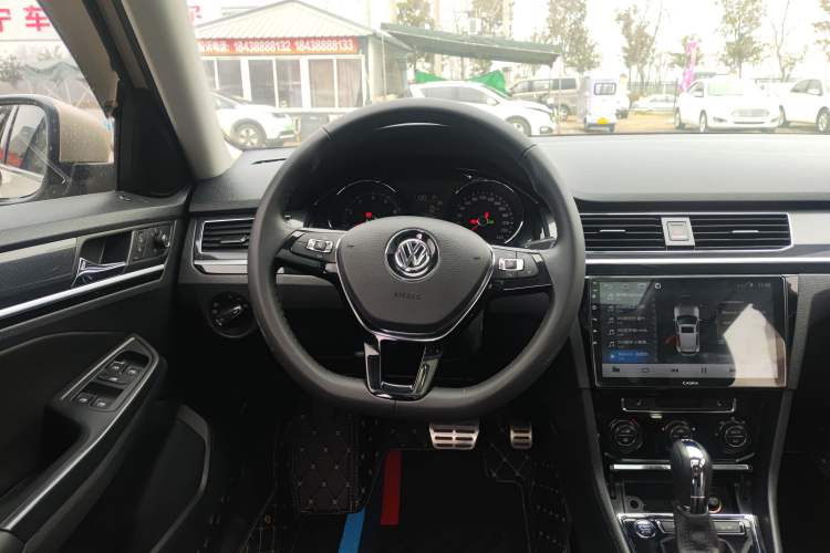 Used Volkswagen C-TREK 2018 230TSI DSG Luxury Version Steering Wheel