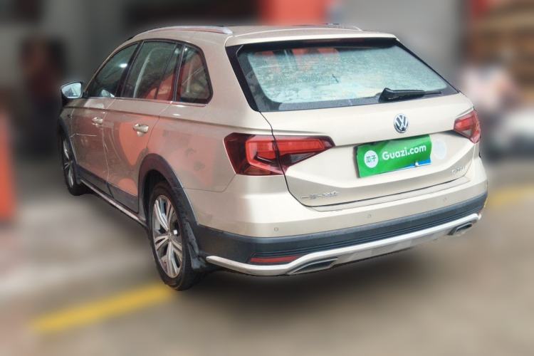 Used Volkswagen C-TREK 2018 1.5L Automatic Luxury Edition Rear Left 45 Deg