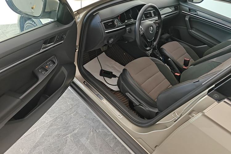 Used Volkswagen C-TREK 2018 230TSI DSG Comfort Model Driver Seat