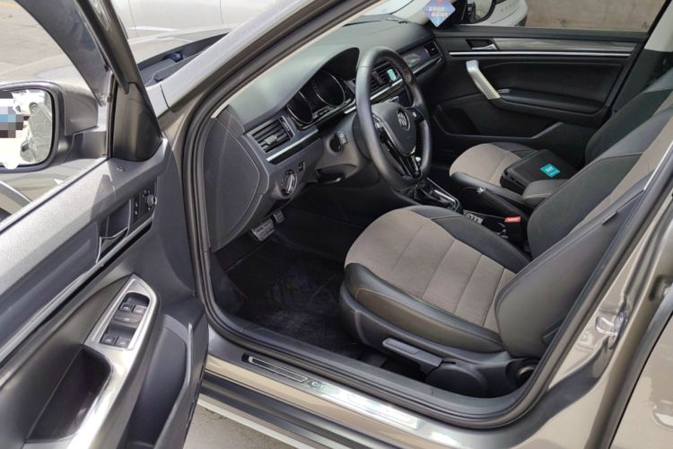 Used Volkswagen C-TREK 2018 230TSI DSG Comfort Model Driver Seat