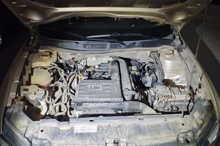 Used Volkswagen C-TREK 2018 230TSI DSG Comfort Model Engine Bay