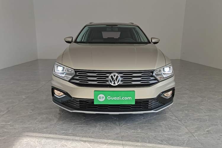 Used Volkswagen C-TREK 2018 230TSI DSG Comfort Model Front