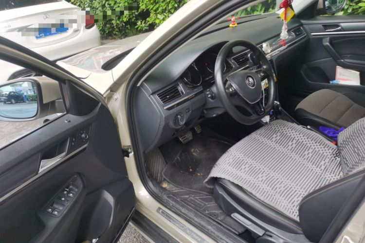 Used Volkswagen C-TREK 2018 230TSI DSG Comfort Model Driver Seat