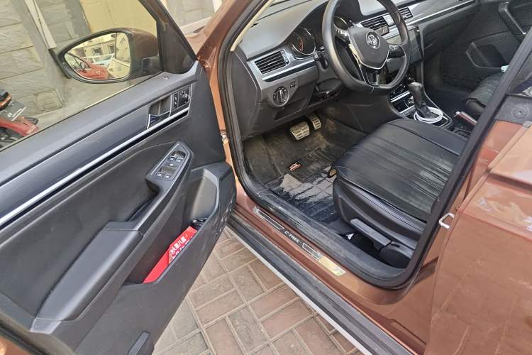 Used Volkswagen C-TREK 2018 230TSI DSG Comfort Model Driver Seat