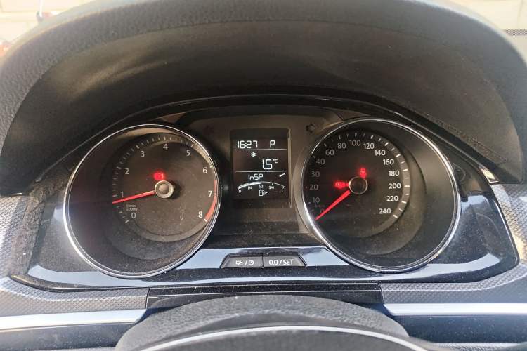 Used Volkswagen C-TREK 2018 230TSI DSG Comfort Model Instrument Cluster