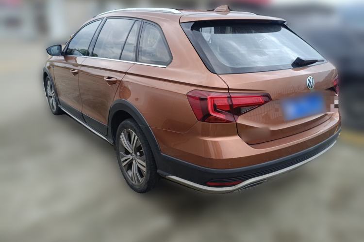 Used Volkswagen C-TREK 2018 1.5L Automatic Luxury Edition Rear Left 45 Deg