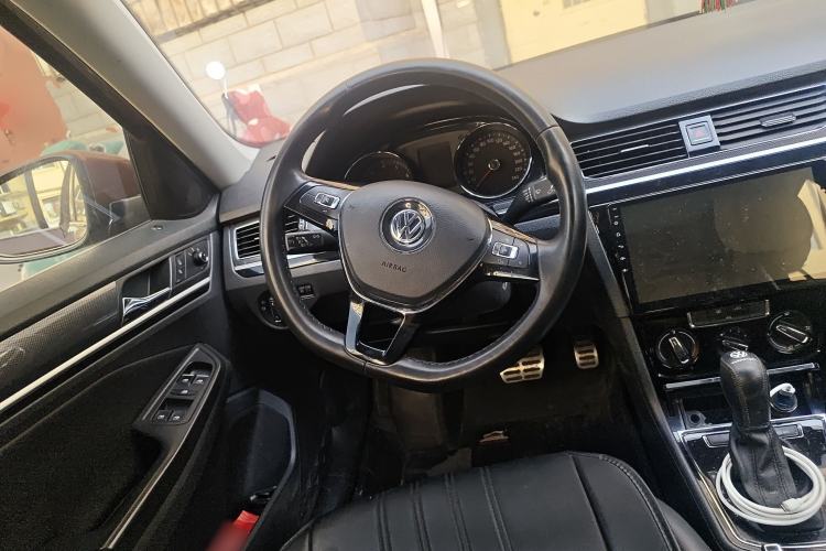 Used Volkswagen C-TREK 2018 230TSI DSG Comfort Model Steering Wheel