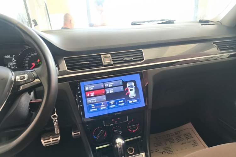 Used Volkswagen C-TREK 2018 1.5L Automatic Comfort Model Audio And AC Panel