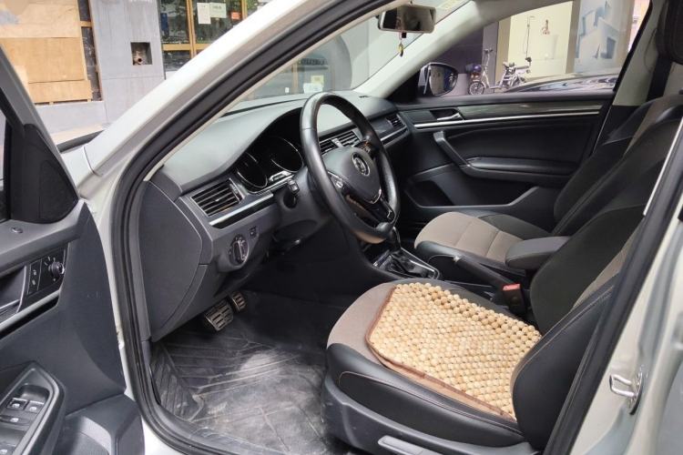 Used Volkswagen C-TREK 2018 230TSI DSG Comfort Model Driver Seat