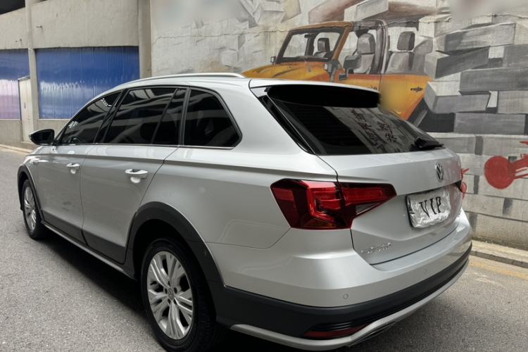 Used Volkswagen C-TREK 2018 1.5L Automatic Comfort Model Exterior 5