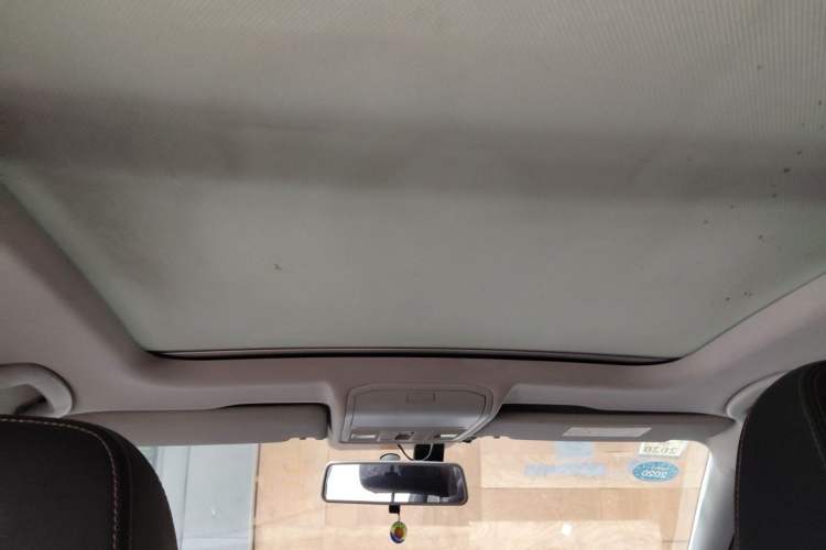 Used Volkswagen C-TREK 2018 230TSI DSG Comfort Model Headliner
