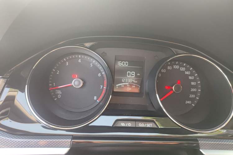 Used Volkswagen C-TREK 2018 1.5L Manual Comfort Model Instrument Cluster