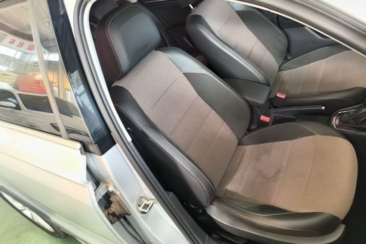 Used Volkswagen C-TREK 2018 1.5L Automatic Comfort Model Right Front Seat