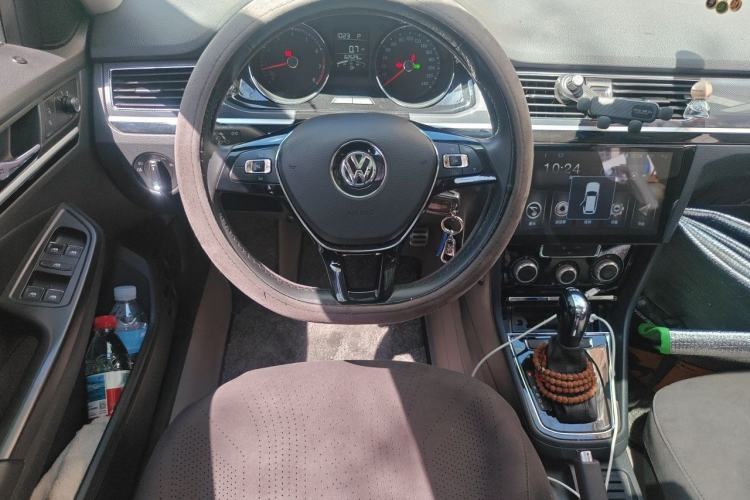 Used Volkswagen C-TREK 2018 230TSI DSG Comfort Model Steering Wheel