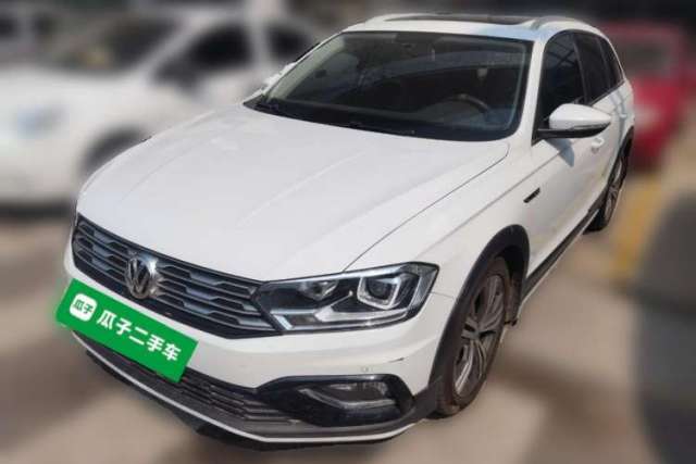 Ojetý Volkswagen C-TREK 2018 230TSI DSG Luxury Version