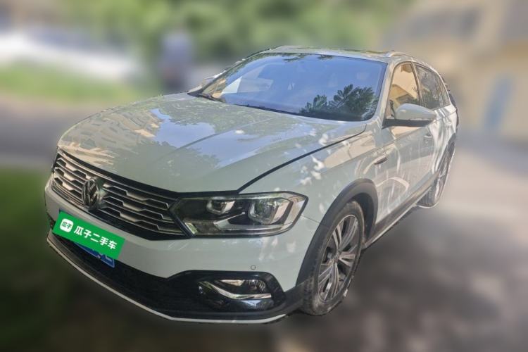 Used Volkswagen C-TREK 2018 230TSI DSG Luxury Version Guazi used car, China used car export, Used car for sale, Used  cars, Cheapest cars for sale