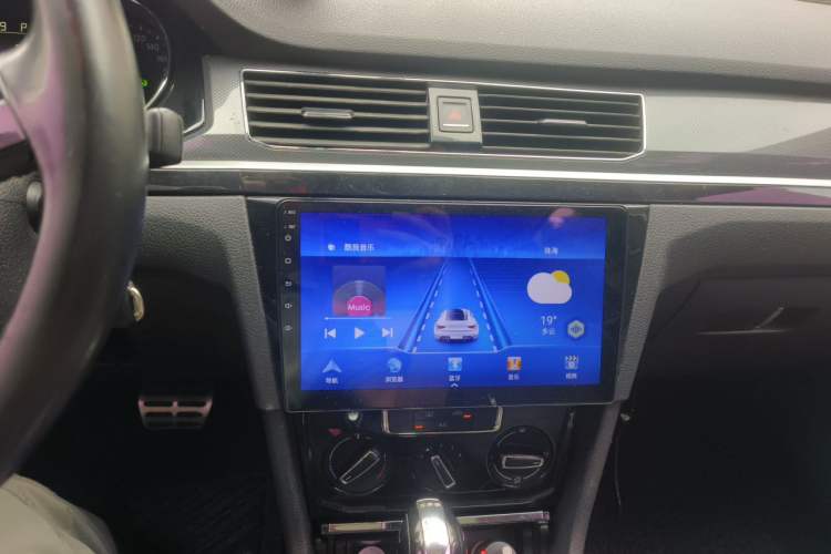 Used Volkswagen C-TREK 2018 230TSI DSG Comfort Model Audio And AC Panel