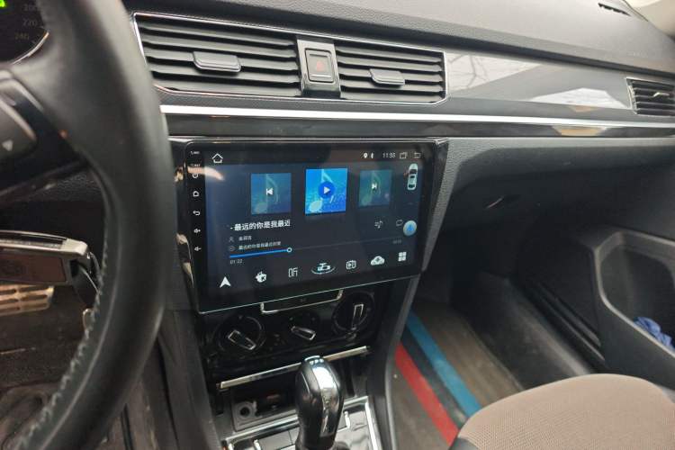 Used Volkswagen C-TREK 2018 230TSI DSG Comfort Model Audio And AC Panel