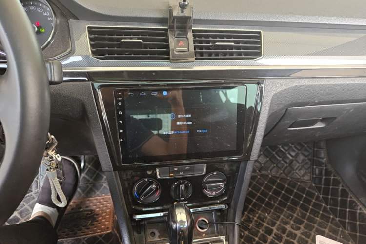 Used Volkswagen C-TREK 2018 1.5L Automatic Comfort Model Audio And AC Panel