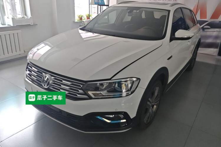 Used Volkswagen C-TREK 2018 230TSI DSG Luxury Version Guazi used car, China used car export, Used car for sale, Used cars, Cheapest cars for sale